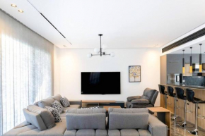 Luxury Villa At Royal Sunny Beach